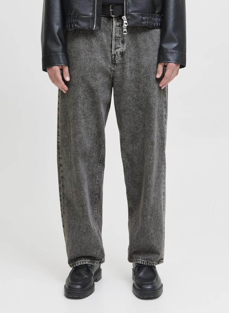 JACK & JONES Light Wash Relaxed Fit Jeans - Image 1